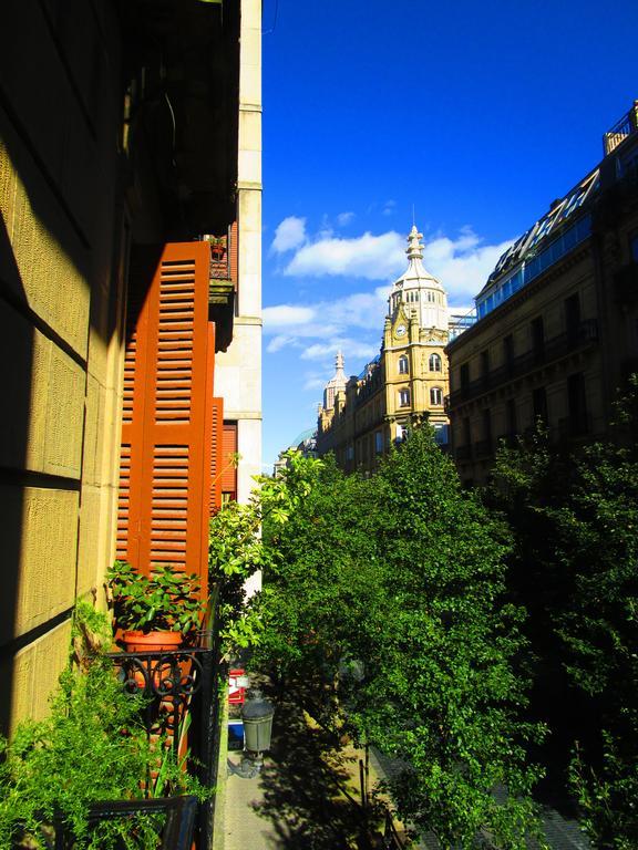 Pension Urumea San Sebastián Exteriör bild